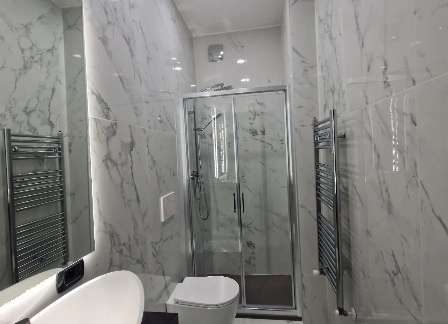 Guest house House 21 Residence Room Collecchio Italy