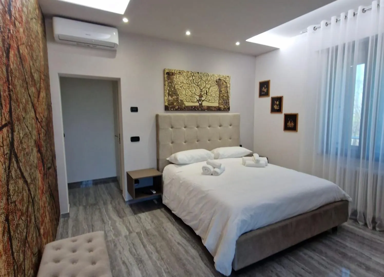 House 21 Residence Room Collecchio