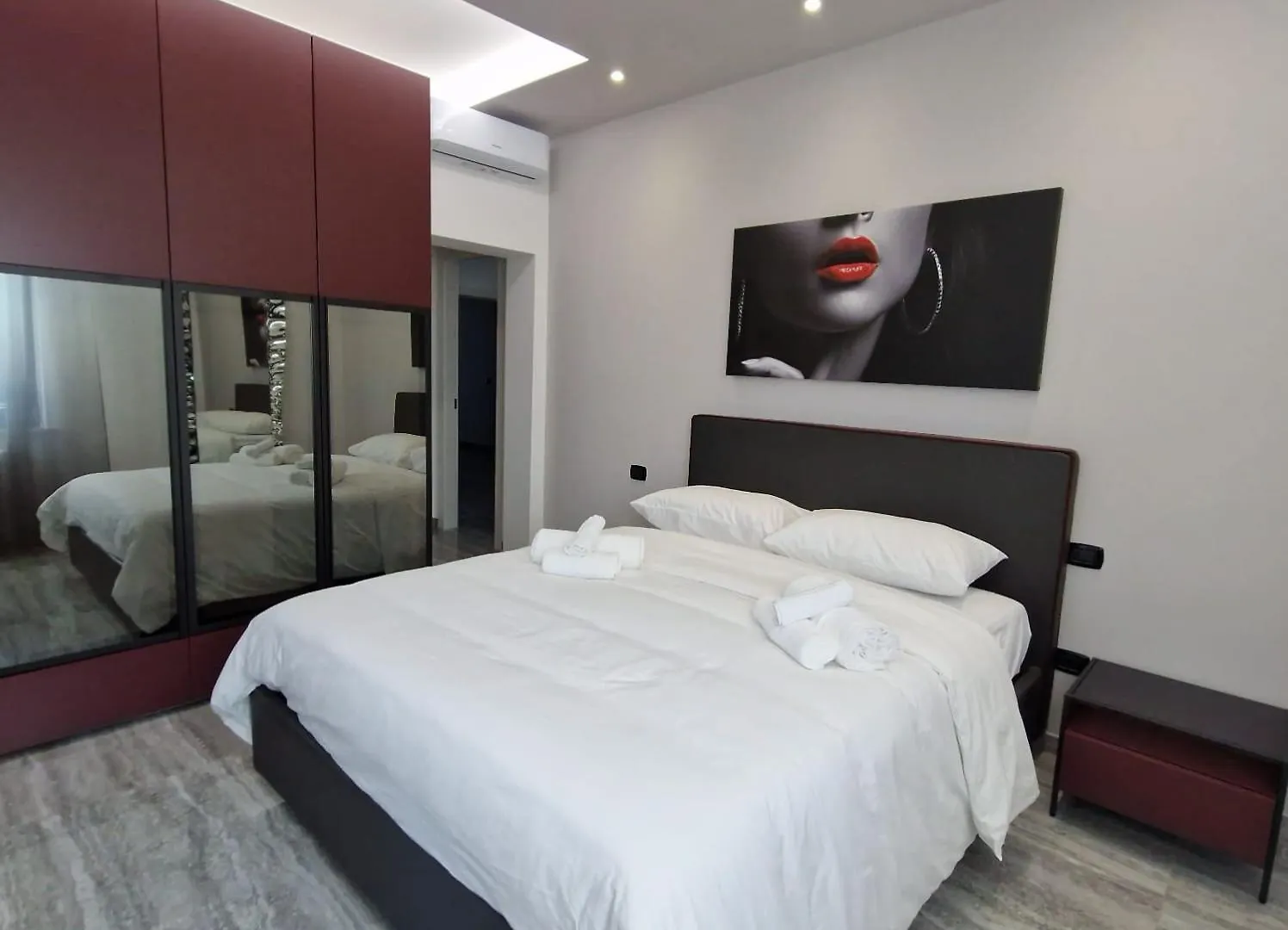House 21 Residence Room Collecchio Italy