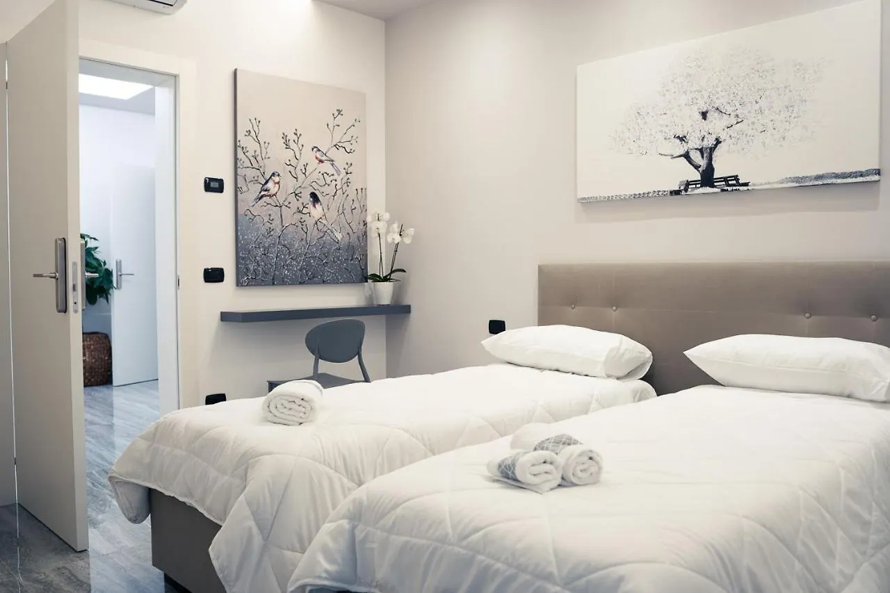 House 21 Residence Room Collecchio Penzion